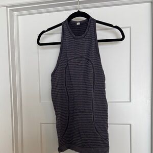 Lululemon tank size 6